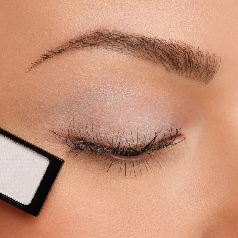 Eyeshadow von ARTDECO in 295-Pearly Deceptive White – Produktfoto 2 von 2