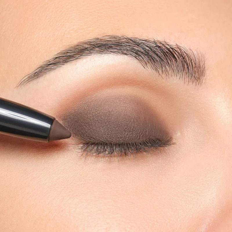 High Performance Eyeshadow Stylo van ARTDECO in 18-Mat Brown – productfoto 1 van 2