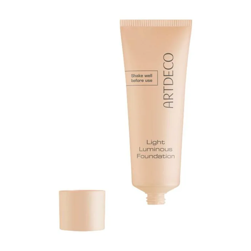Light Luminous Foundation by ARTDECO in 20-Soft Caramel – product photo