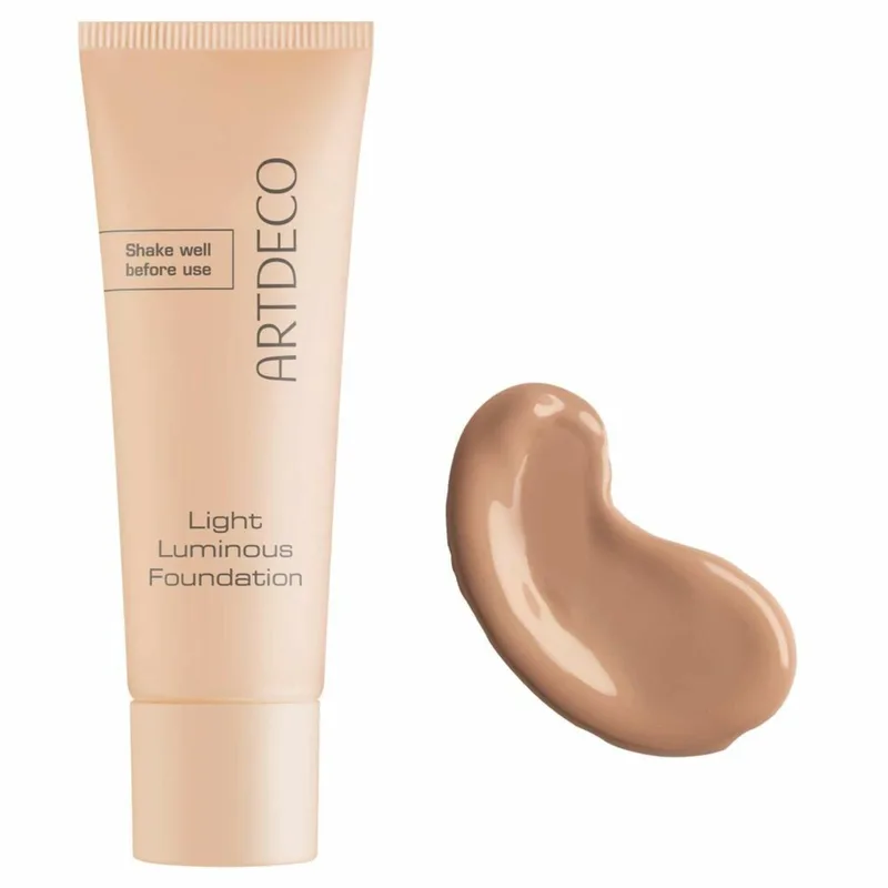 Light Luminous Foundation van ARTDECO in 45-Cool – Gentle Mahogany – productfoto