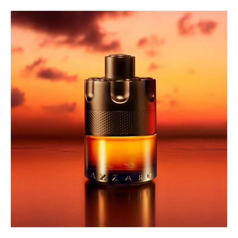 The Most Wanted Parfum - Fougère Amberachtig Parfum - Houtakkoord - Intense Parfum voor Mannen fra Azzaro i 100 ml – produktbillede 4 af 5