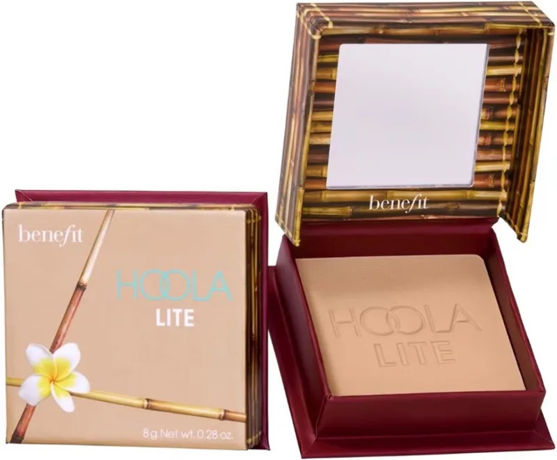 Hoola Lite Matte Bronzing Powder - 8gr fra Benefit – produktbillede