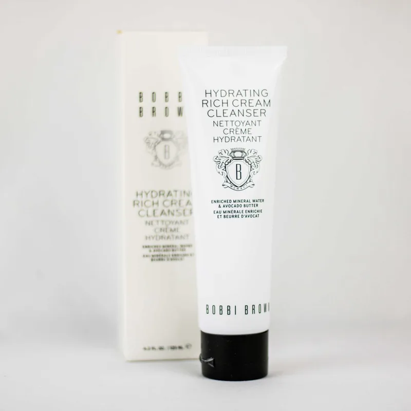 Hydrating rich cream cleanser fra Bobbi Brown i 125 ml – produktbillede