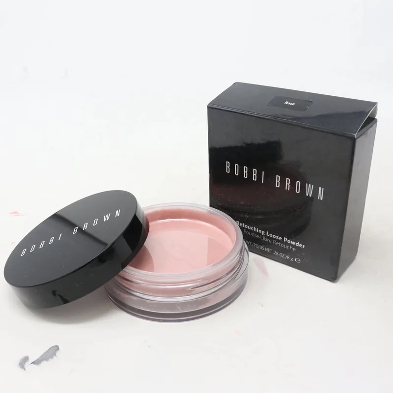 Retouching loose powder van Bobbi Brown in Rose – productfoto