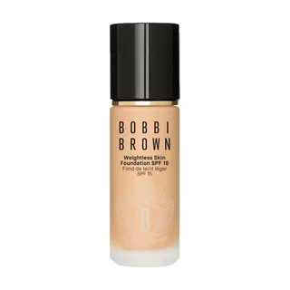 Skin Weightless Foundation SPF 15 de Bobbi Brown en N052-Natural – photo du produit 1 sur 2