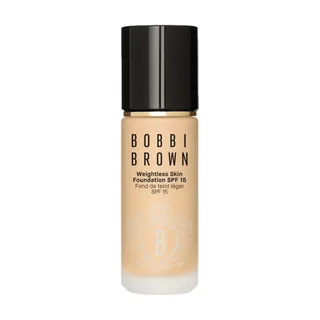 Skin Weightless Foundation SPF 15 fra Bobbi Brown i W036-Warm Sand – produktbillede 2 af 2
