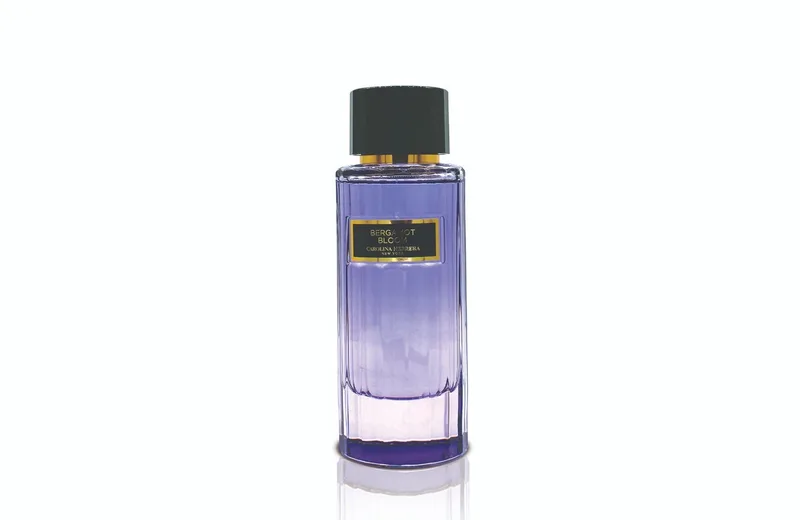 Bergamot Bloom by Carolina Herrera - Eau De Toilette Spray fra Carolina Herrera i 100 ml – produktbillede
