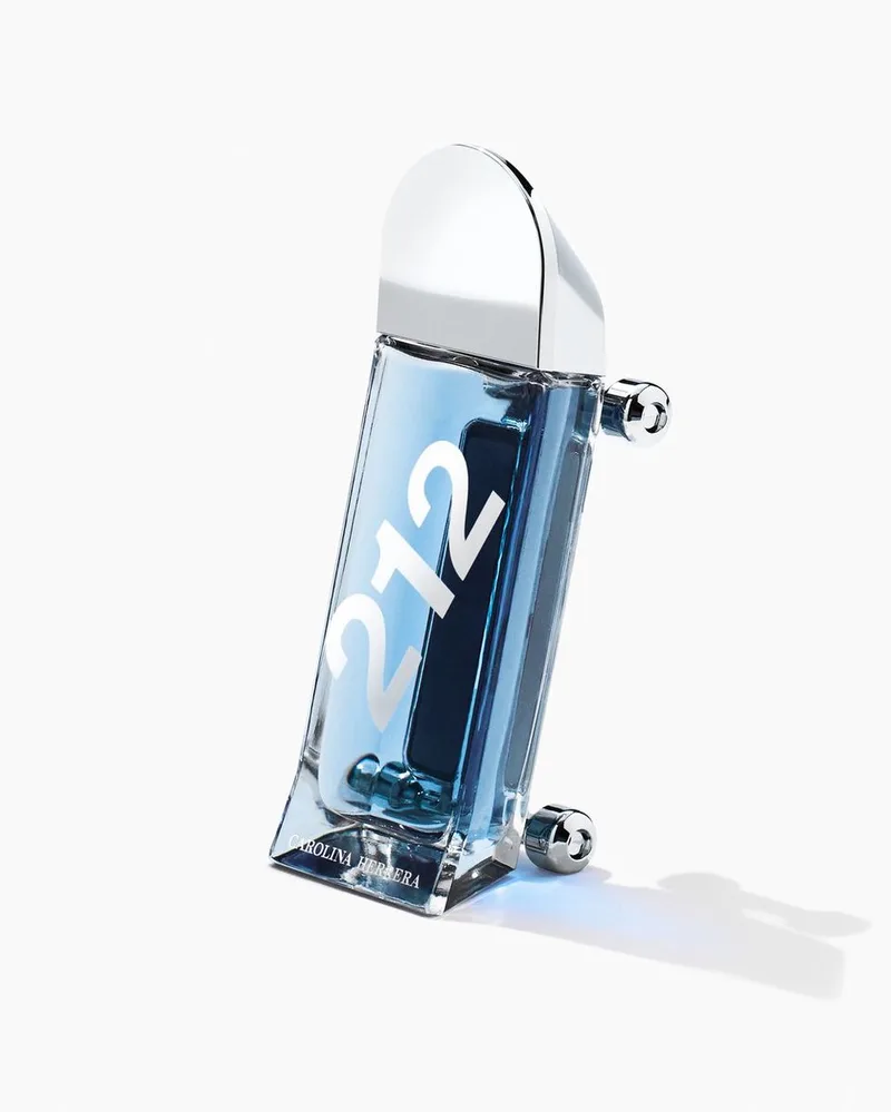 Carolina Herrera 212 Men Heroes - eau de toilette spray - herenparfum van Carolina Herrera in 150 ml – productfoto