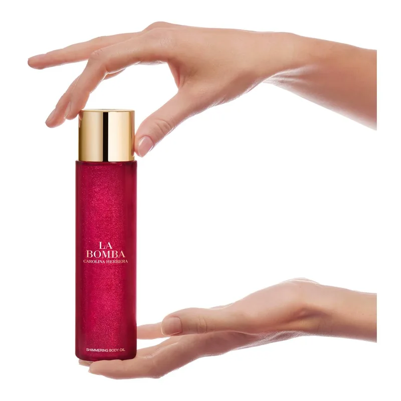 La Bomba Shimmering Body Oil de Carolina Herrera – photo du produit 3 sur 5