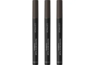 Augenbrauen-Stift Feather Brow Filler Waterproof, 3-tlg. fra Catrice i Sort – produktbillede 1 af 5