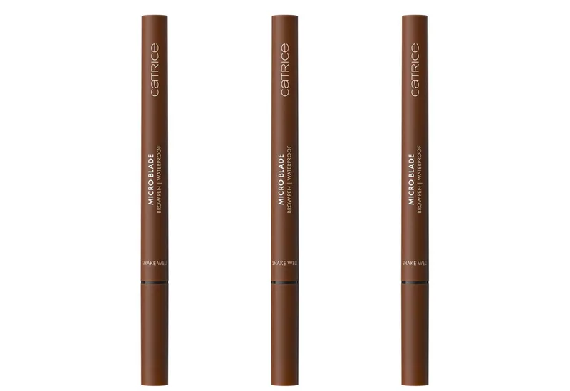 Augenbrauen-Stift MICRO BLADE BROW PEN WATERPROOF, 3-tlg., für ultra-präzise, natürlich definierte Augenbrauen från Catrice i Brun – produktbild 1 av 5