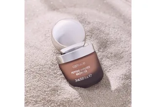 Body-Bronzer SEASHELL STORIES Peptide Infused Bronzer de Catrice en Marron – photo du produit 3 sur 4