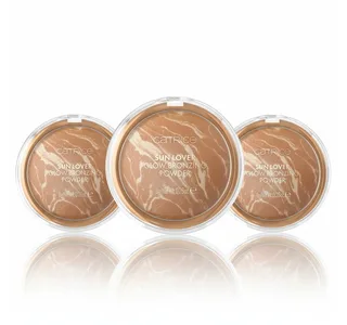 Bronzer-Puder SUN LOVER GLOW BRONZING POWDER, 3-tlg., mit lichtreflektierenden Pigmenten für einen sunkissed Look fra Catrice i Brun – produktbillede 1 af 5