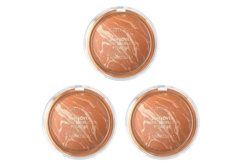 Bronzer-Puder SUN LOVER GLOW BRONZING POWDER, 3-tlg., mit lichtreflektierenden Pigmenten für einen sunkissed Look fra Catrice i Brun – produktbillede 2 af 5