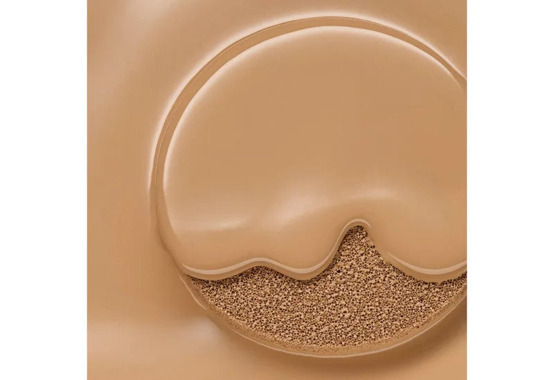 Invisible Cover Cushion Foundation Cushion foundation von Catrice in Lichtbruin, 10 g – Produktfoto 3 von 5