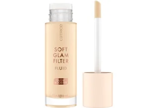 Primer SOFT GLAM FILTER FLUID, mit Soft-Glam-Filter-Effekt von Catrice in Beige – Produktfoto 1 von 4