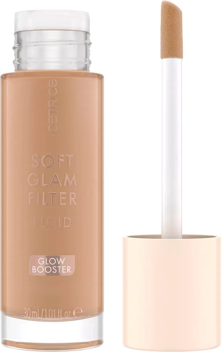 Soft Glam Filter Fluid make-up beauty 030 de Catrice en 30 Medium – photo du produit