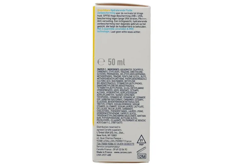 Invisible Hydrating Fluid Sunscreen SPF 50 de CeraVe – photo du produit 4 sur 4