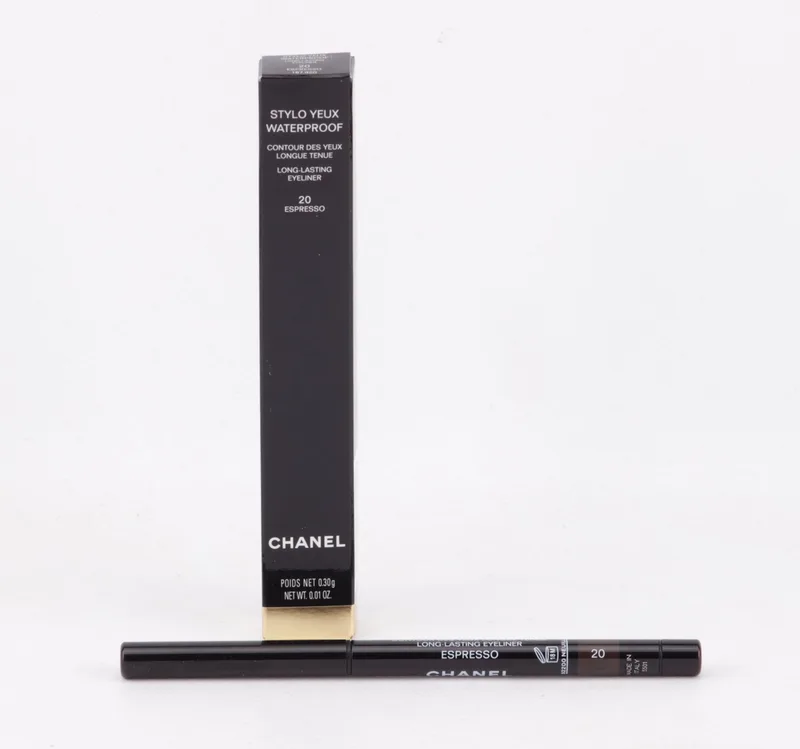 Highlighter Stylo Yeux Waterproof Long-Lasting Eyeliner 0,3g - 42 Gris Graphite fra Chanel – produktbillede