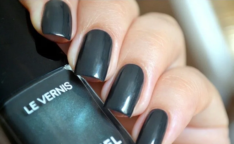nagellak Le Vernis Chanel de Chanel en Rouge – photo du produit