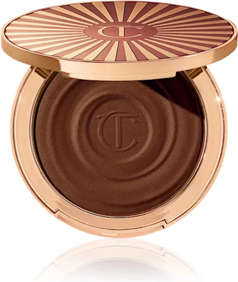 Beautiful Skin Sun-kissed Glow Bronzer 21g 4 DEEP von Charlotte Tilbury in 4 deep – Produktfoto