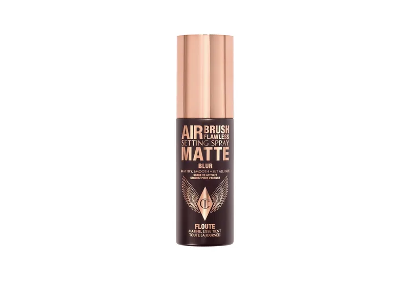 Fixierspray AIRBRUSH FLAWLESS SETTING SPRAY - MATTE - TRAVEL SIZE von Charlotte Tilbury – Produktfoto