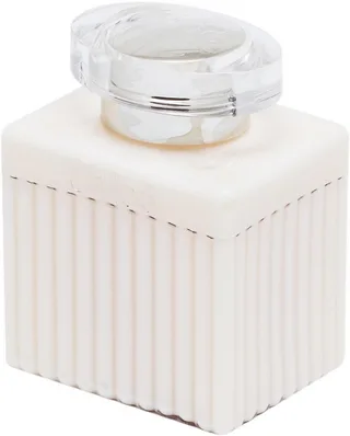 Duft-Set Chloé, 2-tlg., Blumiger Duft mit Litschi, Freesie, Magnolie, Rosenblätter und Zeder. de Chloé – photo du produit 3 sur 3