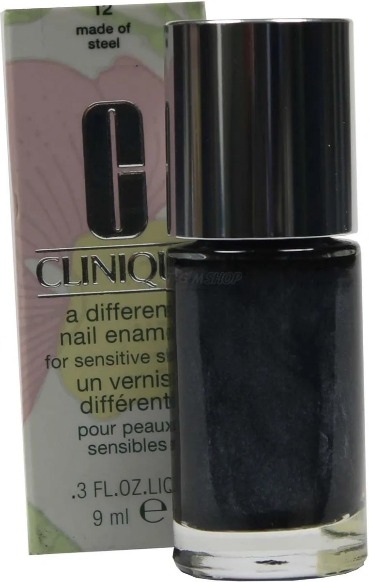 A Different Nail Enamel 9 ml von Clinique in Aubergine – Produktfoto