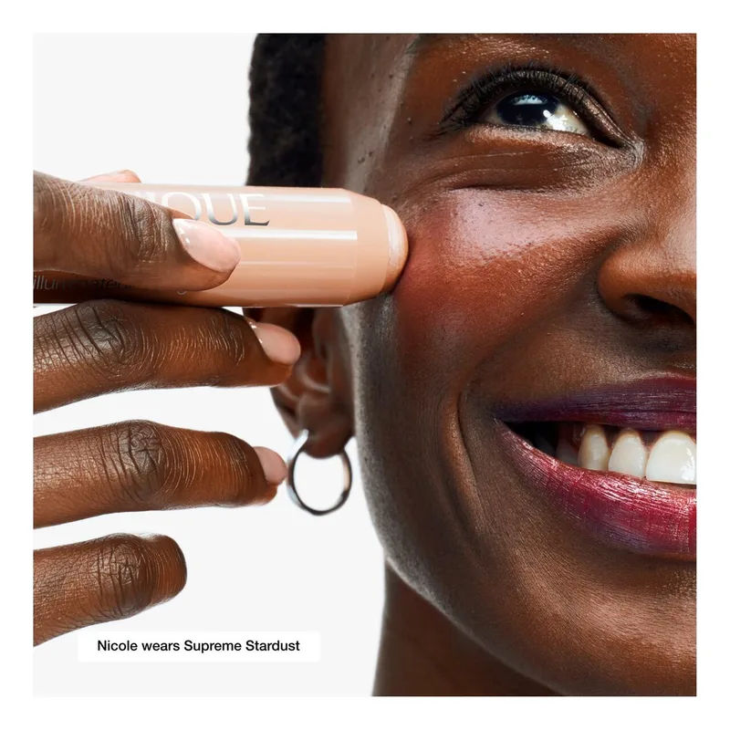 Chubby Stick Scultping Highlight Highlighter by Clinique in Pink, 6 g – product photo 2 of 3