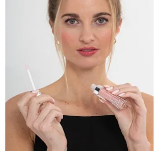 Lippenstift ADDICT LIP MAXIMIZER van Dior – productfoto 3 van 3