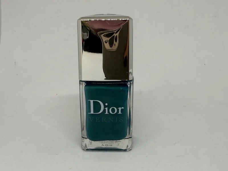 Nagellak 704 Nirvana 10ml van Dior in Turquoise – productfoto