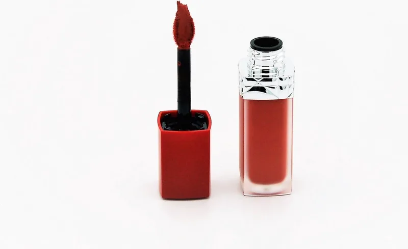 Rouge Ultra Care Liquid Lipstick - 808 Caress - 6 ml - lippenstift fra Dior i 808- caress – produktbillede