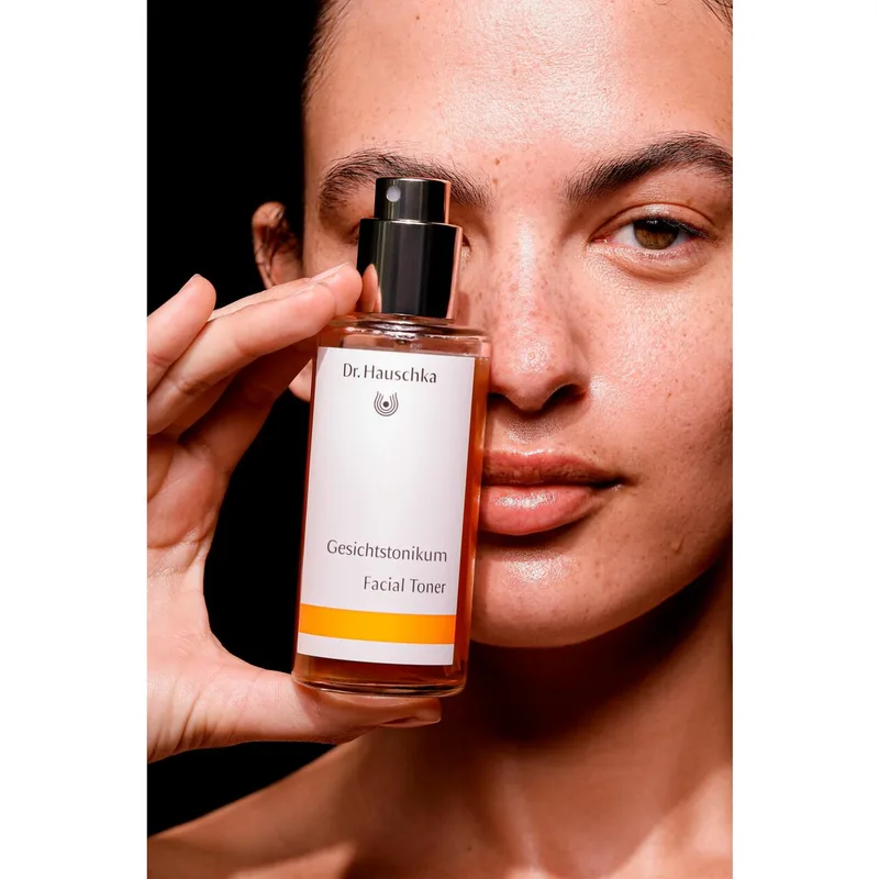 Gesichtstonikum fra Dr. Hauschka – produktbillede 5 af 5