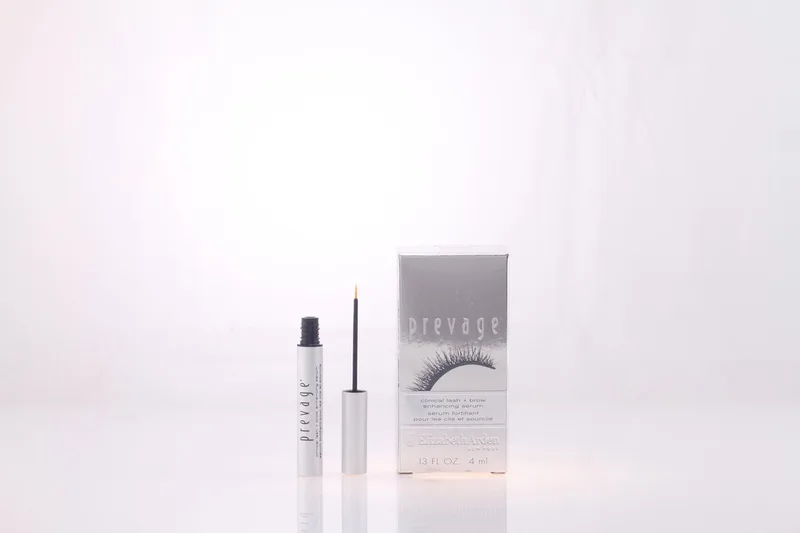 Serum voor Wimpers en Wenkbrauwen Elizabeth Arden Prevage Clinical fra Elizabeth Arden i 4 ml – produktbillede