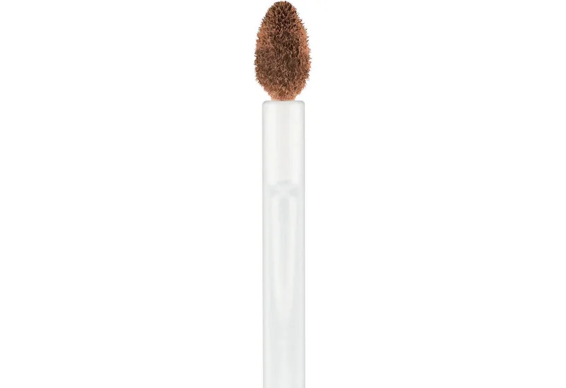 Concealer CAMOUFLAGE+ MATTE concealer, 3-tlg., hohe Deckkraft, mattierend, alle Hauttypen de essence en Beige – photo du produit 5 sur 5