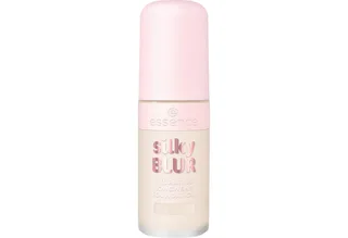 Foundation SILKY BLUR HYDRATING LONGWEAR FOUNDATION, 3-tlg. von essence in Beige – Produktfoto 2 von 5