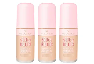Foundation SILKY BLUR HYDRATING LONGWEAR FOUNDATION, 3-tlg. fra essence i Beige – produktbillede 1 af 5