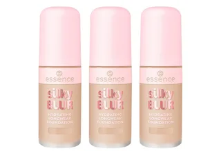 Foundation SILKY BLUR HYDRATING LONGWEAR FOUNDATION, 3-tlg. von essence in Beige – Produktfoto 1 von 5