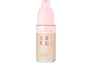 Foundation SILKY BLUR HYDRATING LONGWEAR FOUNDATION, 3-tlg. fra essence i Beige – produktbillede 3 af 5