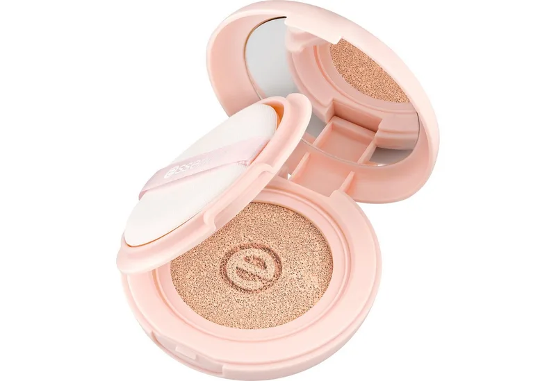 Foundation silky CUSHION FOUNDATION, 3-tlg. fra essence i Beige – produktbillede 2 af 4