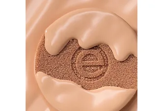 Foundation silky CUSHION FOUNDATION, 3-tlg. de essence en Beige – photo du produit 4 sur 4