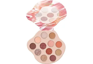 Lidschatten-Palette DISNEY THE LITTLE MERMAID EYESHADOW PALETTE, Limited-Edition Design mit geprägten Details de essence en Multicolore – photo du produit 1 sur 4
