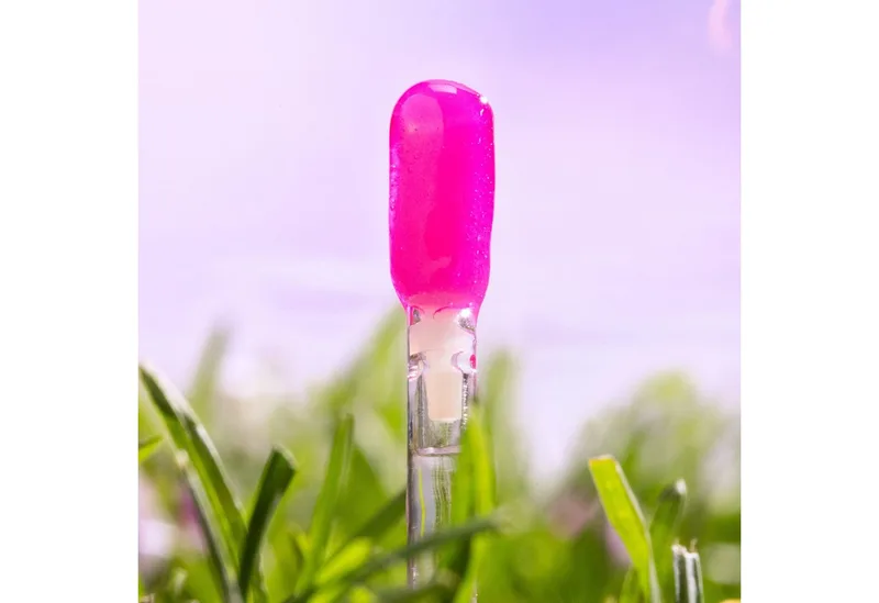 Lipgloss GLIMMER IN A BUBBLE lipgloss, 4-tlg. von essence in Rosa – Produktfoto 5 von 5