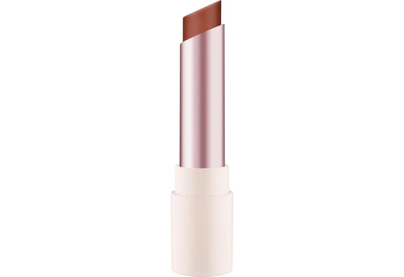 Lippenbalsam BLUR soufflé sheer nude lip balm, 3-tlg. van essence in Beige – productfoto 3 van 4