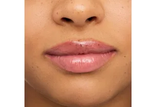 Lippenstift-Set the super peptide glossy lip treatment + pouch set, 2-tlg. fra essence i Brun – produktbillede 4 af 5