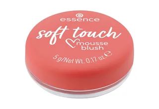 Rouge soft touch mousse blush, 3-tlg., Ebenmäßiger und matter Look, zartes Puder-Finish, variable Deckkraft. von essence in Rot – Produktfoto 3 von 5