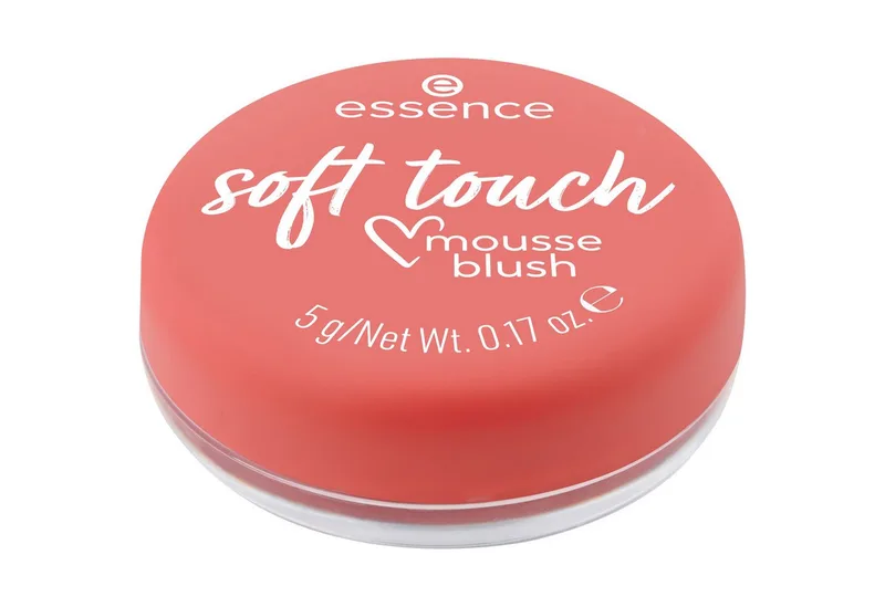 Rouge soft touch mousse blush, 3-tlg., Ebenmäßiger und matter Look, zartes Puder-Finish, variable Deckkraft. von essence in Rot – Produktfoto 3 von 5