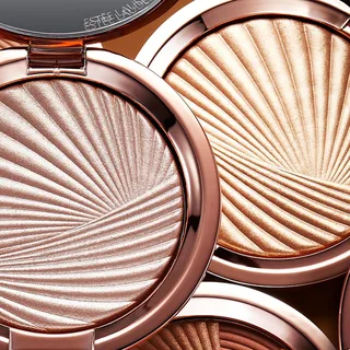 Bronze Goddess Highlighting Powder Gelee Highlighter fra Estée Lauder i Lyserød, 9 g – produktbillede 2 af 3