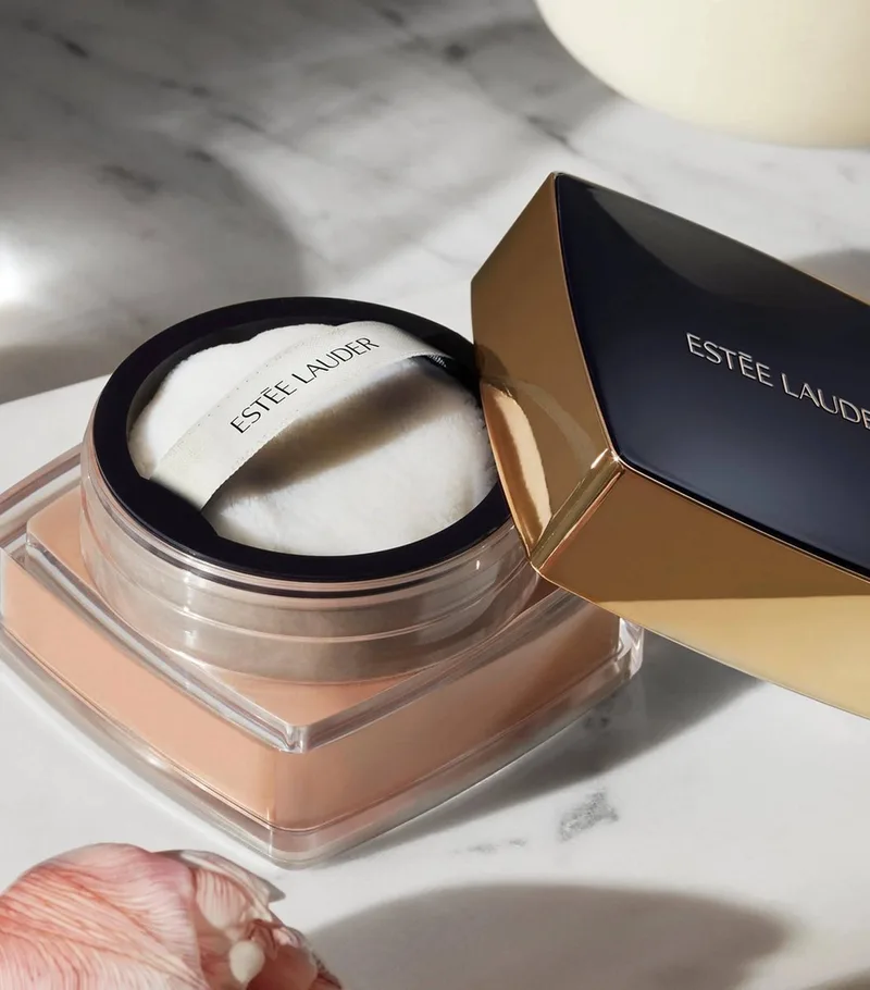 Double WearSheer Flattery Loose Powder von Estée Lauder – Produktfoto