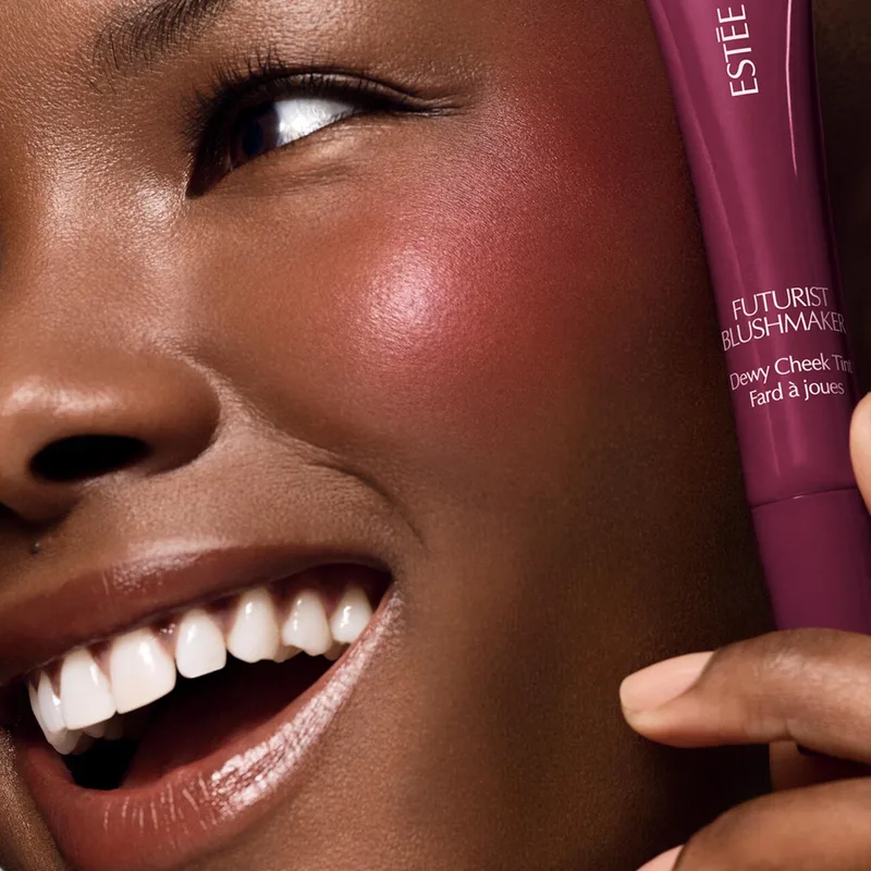 Futurist Blushmaker | Blush 10ml fra Estée Lauder i Elevator smile – produktbillede 2 af 4